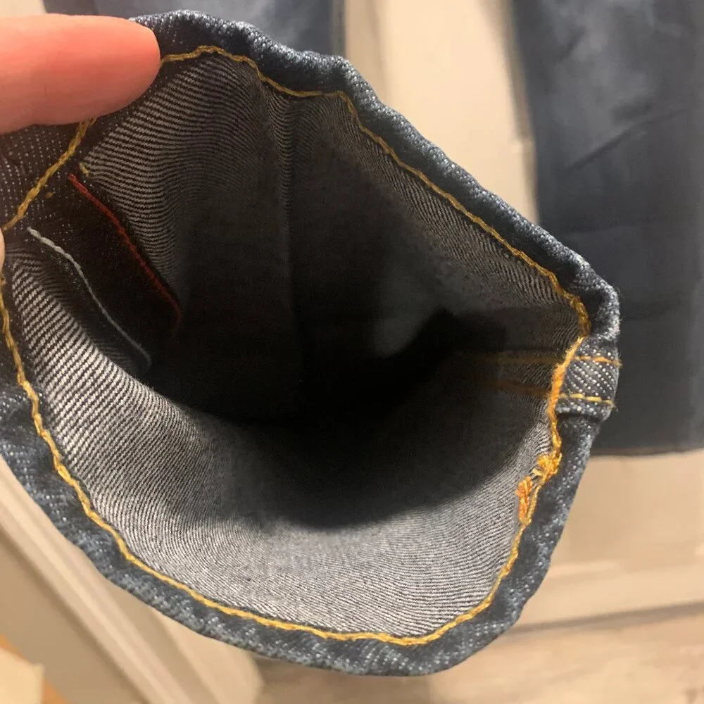 Evisu~ (Retail:  $385.) Cool Jeans - Picture 13 of 16